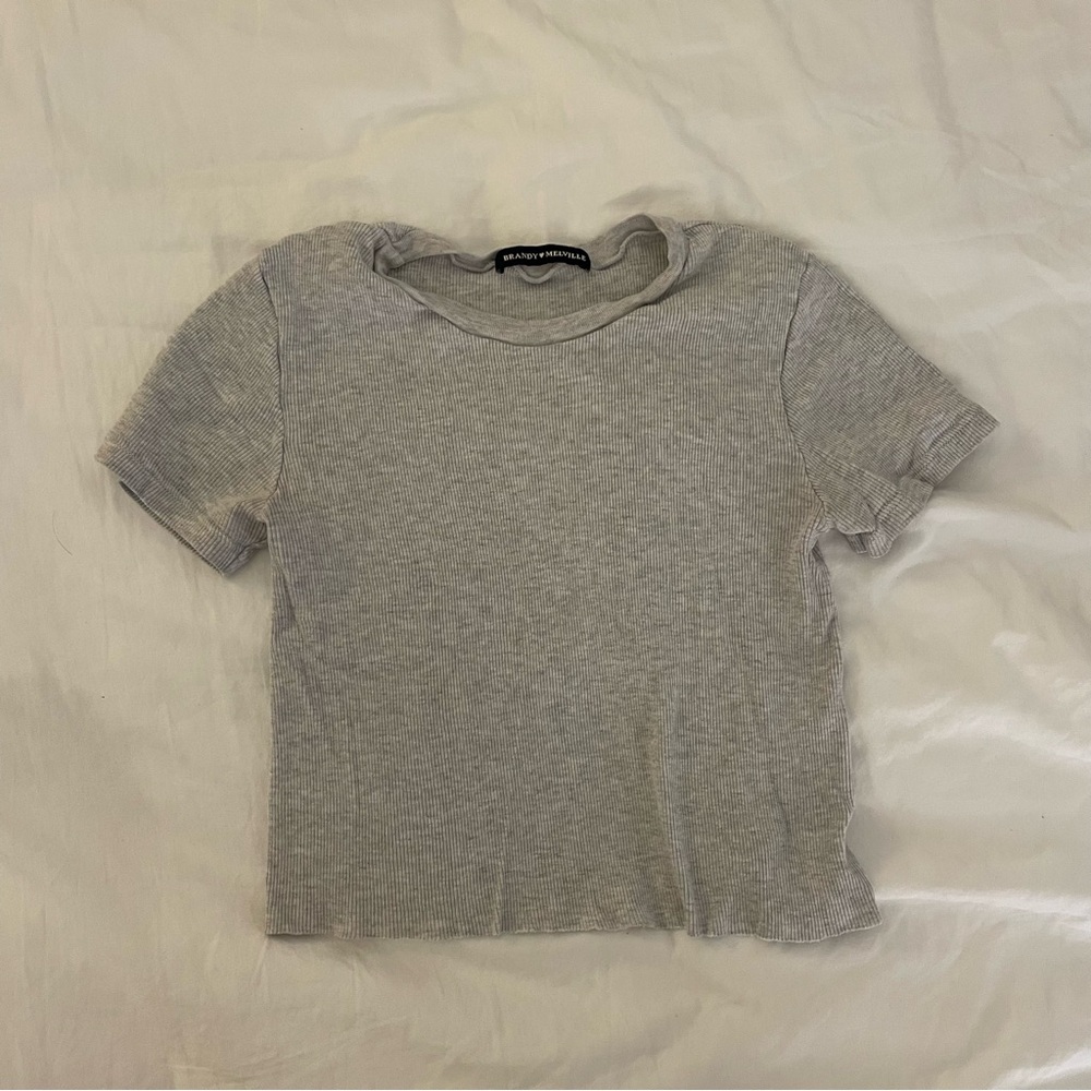 Brandy Melville Ribbed Crop Top